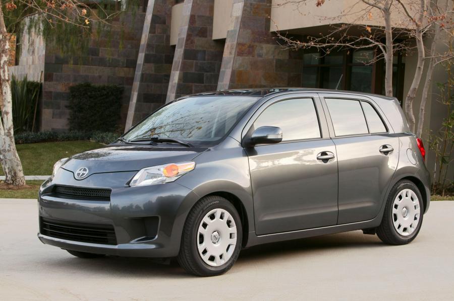  Scion xD 2007 года  (фото 107 из 113)